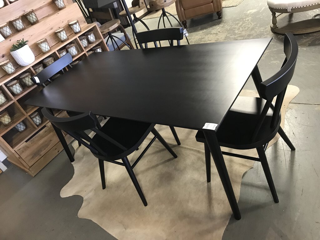 Annsley Rectangle Dining Table (72"L x 36"W)