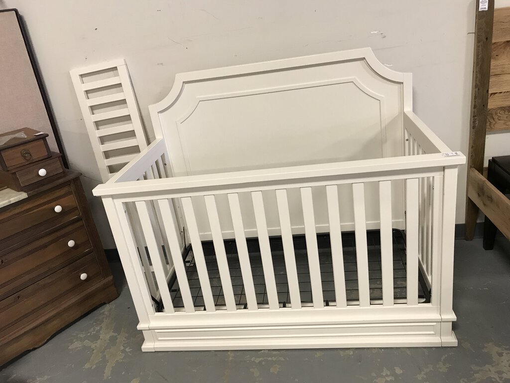 Million Dollar Baby White Crib + Toddler Bed