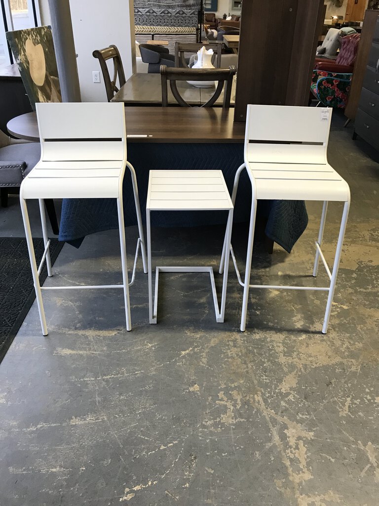 Outdoor Chair/Table Set